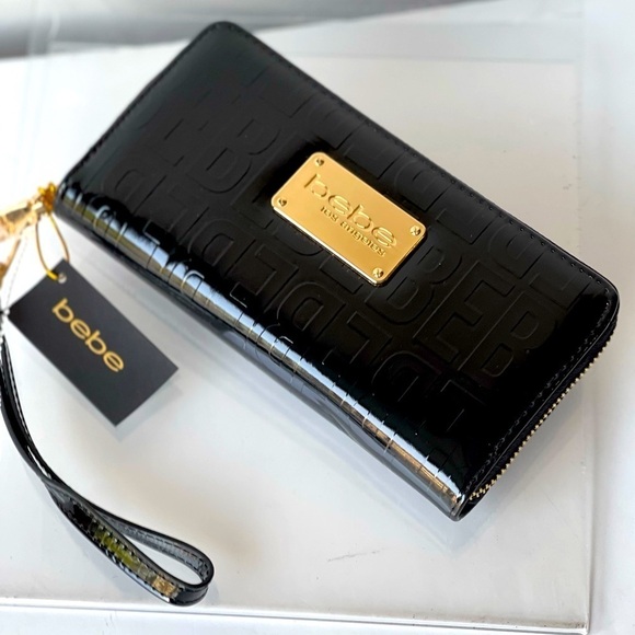 NWT ($49) Bebe Black Wallet Purse Alexandria Wristlet Gold Logo - Picture 3 of 13